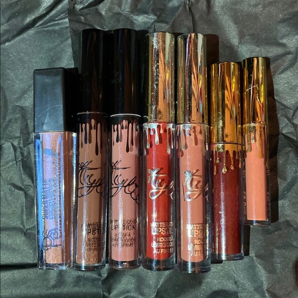 Kylie Cosmetics Matte Liquid Lipsticks - Picture 2 of 3